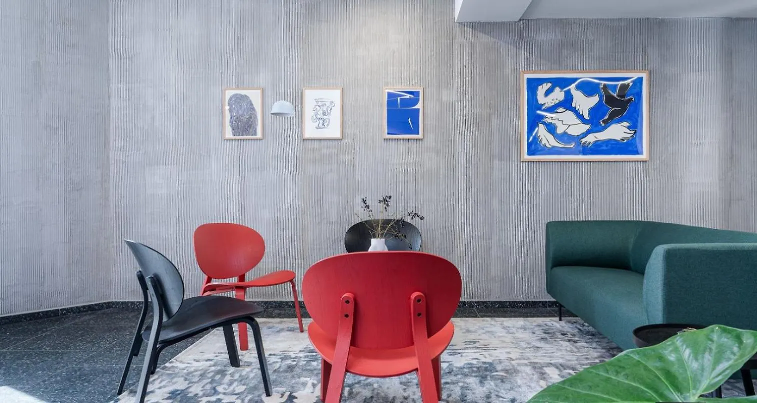 Live-Inn Prague 1 Bdr City View Suite For 1-4 Guests, 20 Mins To Center, Lift, Gym, Reception, Parking, Roof Terrace, Game & Party Apartment