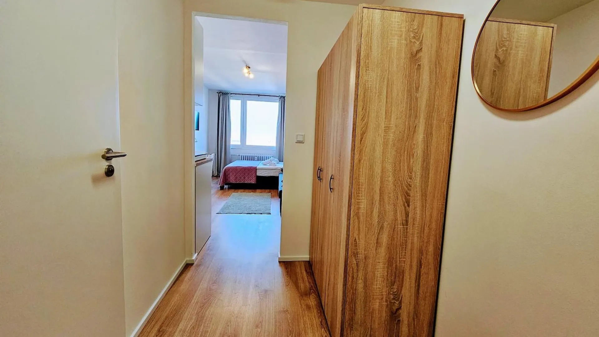 Live-Inn Prague 1 Bdr City View Suite For 1-4 Guests, 20 Mins To Center, Lift, Gym, Reception, Parking, Roof Terrace, Game & Party 0*,  Czech Republic