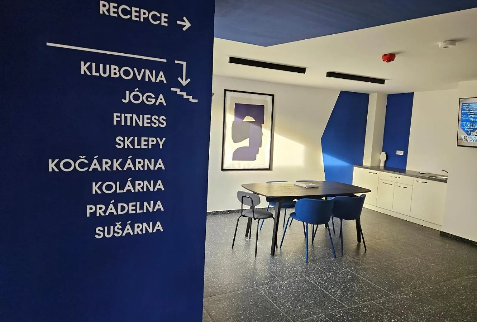 Live-Inn Prague 1 Bdr City View Suite For 1-4 Guests, 20 Mins To Center, Lift, Gym, Reception, Parking, Roof Terrace, Game & Party 0*,