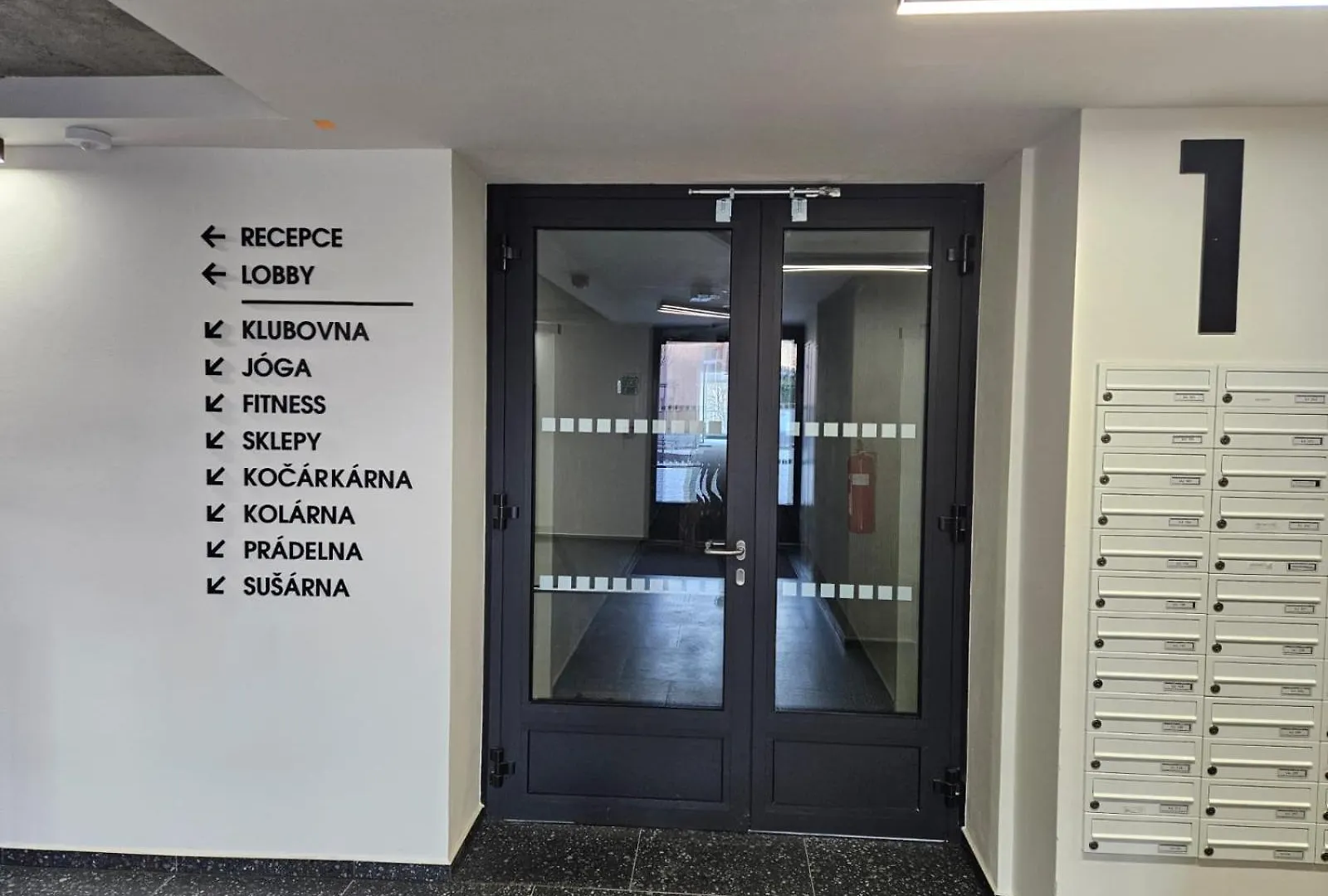 Live-Inn Prague 1 Bdr City View Suite For 1-4 Guests, 20 Mins To Center, Lift, Gym, Reception, Parking, Roof Terrace, Game & Party 0*,  Czech Republic