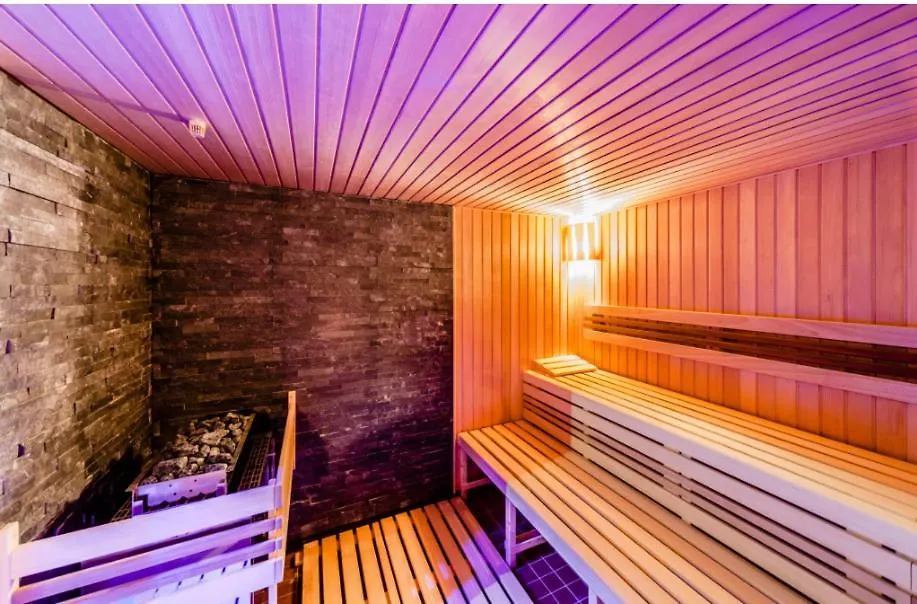 Live-Inn Prague 1 Bdr City View Suite For 1-4 Guests, 20 Mins To Center, Lift, Gym, Reception, Parking, Roof Terrace, Game & Party 0*,  Czech Republic