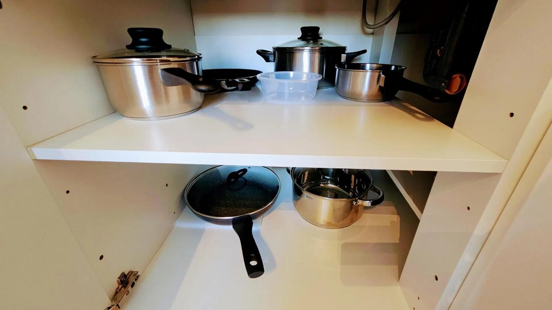 Live-Inn Prague 1 Bdr City View Suite For 1-4 Guests, 20 Mins To Center, Lift, Gym, Reception, Parking, Roof Terrace, Game & Party 0*,  Czech Republic