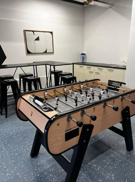 Apartmán Live-Inn Prague 1 Bdr City View Suite For 1-4 Guests, 20 Mins To Center, Lift, Gym, Reception, Parking, Roof Terrace, Game & Party Česká republika